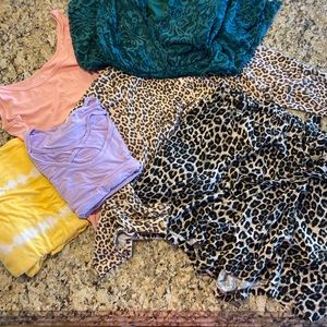 Lot of clothes sizes xl-0X